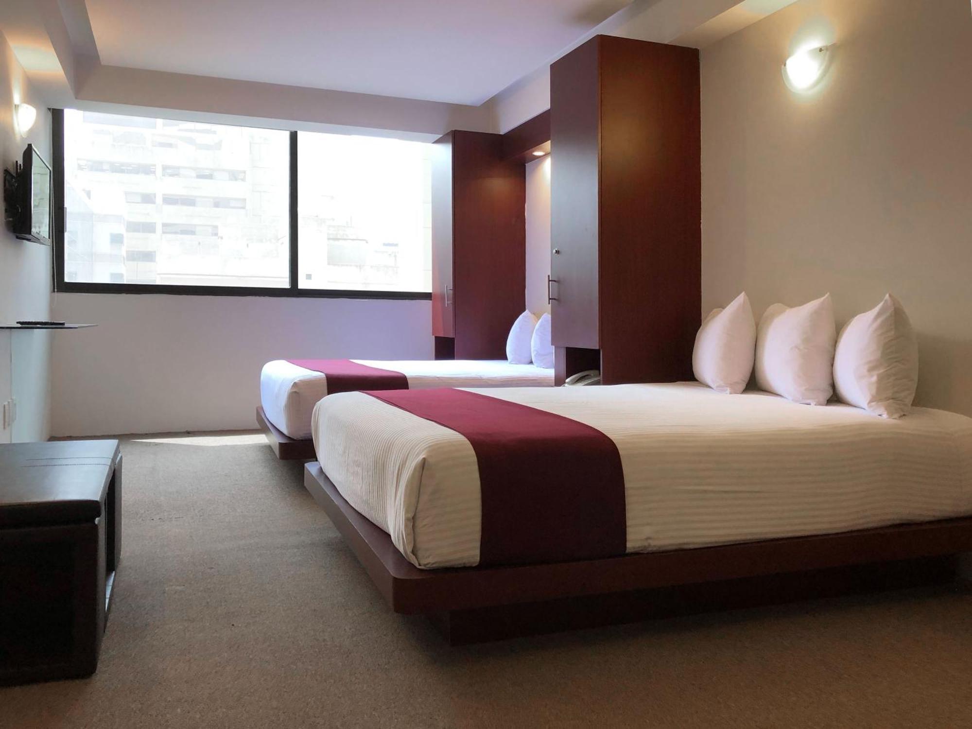 Suites Capri Reforma Angel 380 Мехіко Номер фото